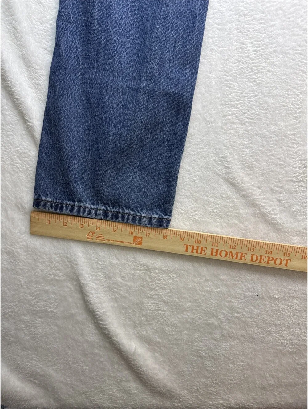 Levi's Premium Men's 555 Relaxed Straight Leg 32x34 Jeans (3487)